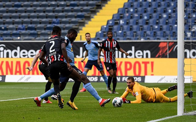  勒沃库森进攻多点开花，德甲对手防不胜防